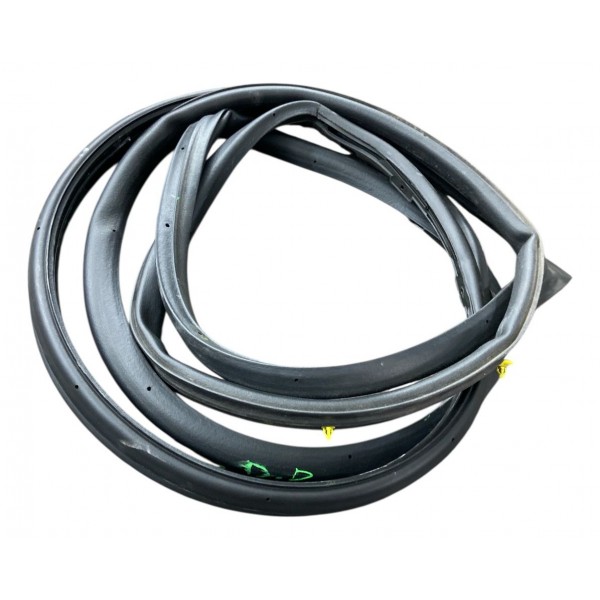 Borracha Fixa Porta Dianteira Direita Fiat Freemont 2012