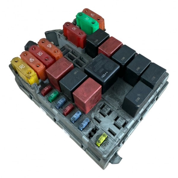 Caixa De Fusíveis Interna Fiat Bravo T-jet 2011