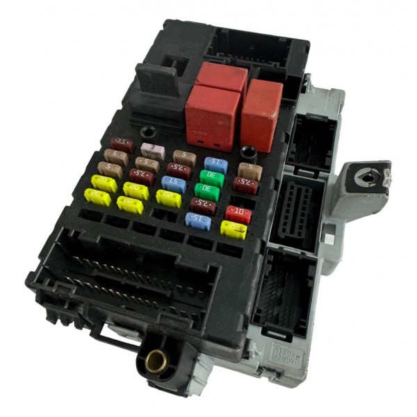 Caixa De Fusíveis Fiat Bravo T-jet 2014 2015 2016