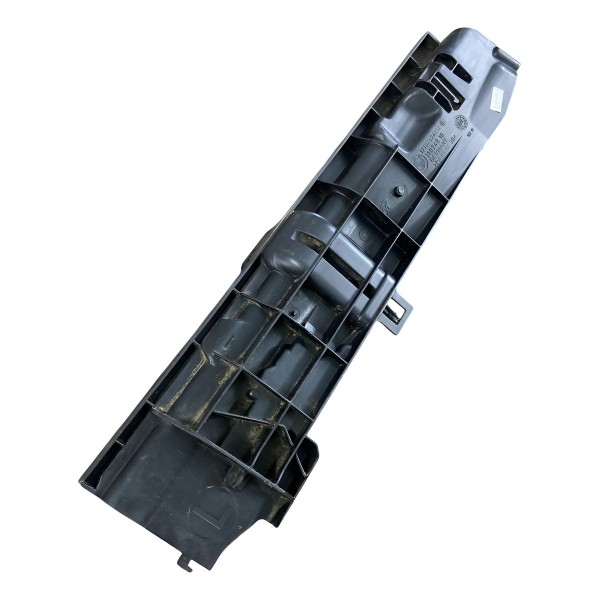 Suporte Lateral Esquerdo Radiador Bmw 325i 2010