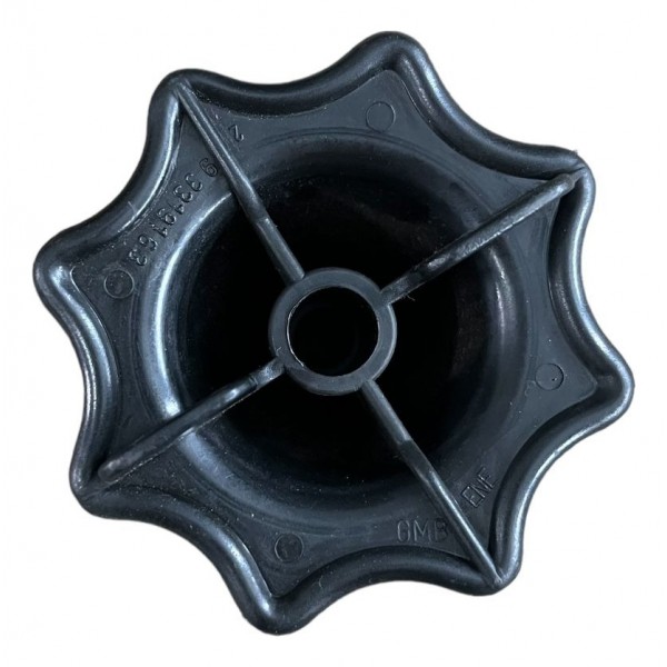 Porca Parafuso Fixação Estepe Gm Vectra Spin Cobalt 93319163