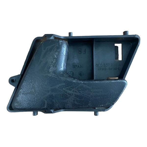 Maçaneta Interna Esquerda Vw Polo Classic 96 A 01  Traseira