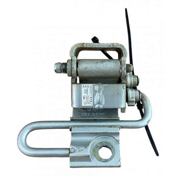 Dobradiça Porta Traseira Esquerda Vw Polo 2003 A 2014