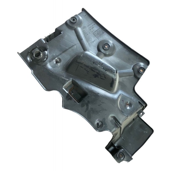 Moldura Acabamento Porta Mala Passageiro Clio Sedan 01 A 10