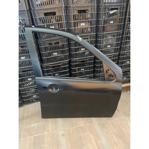 Porta Dianteira Direita Palio 4p 04 05 06 07 08 A 17 Zoiao Direito Preto