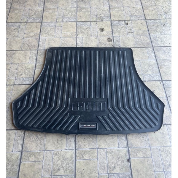 Tapete De Porta Malas Bandeja Do Kia Cerato 2013 A 2018 Pvc Preto