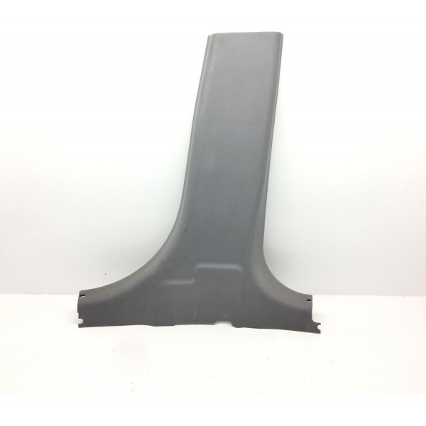 Acabamento Inferior Coluna Central Lado Direito Picanto 2007