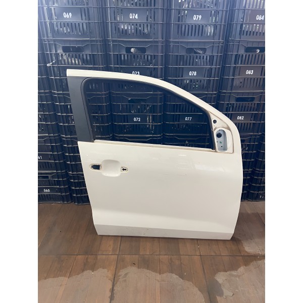 Porta Dianteira Direita Fiat Mobi 2018 Até 2021 Original  Dianteira Direito Branco