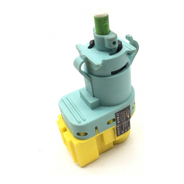 Interruptor Luz Freio Fiat Mobi 1.0 4cc 2018 2019 Á 2022