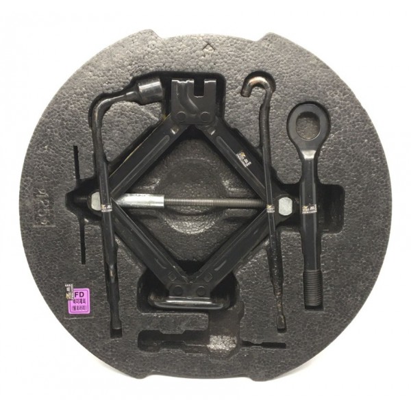 Kit Ferramenta Troca Estepe Fino Hyundai I30 2012 2011 2010