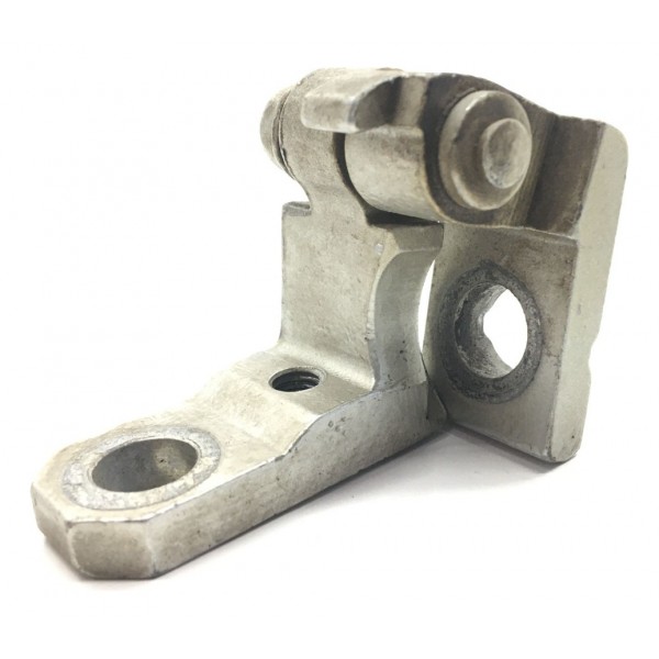 Dobradiça Superior Porta Traseira Direita Polo 02/13 Orig