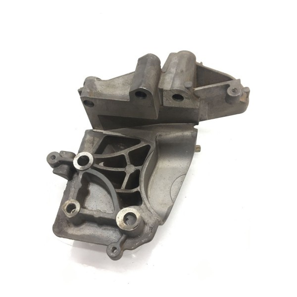 Suporte Do Coxim Direito Focus 1.6 2009...2018 7s7g-6f001-ab