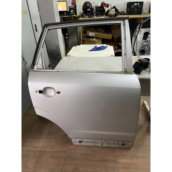 Porta Traseira Direita Gm Captiva 2008 2009 2010 A 2015 Orig Prateado