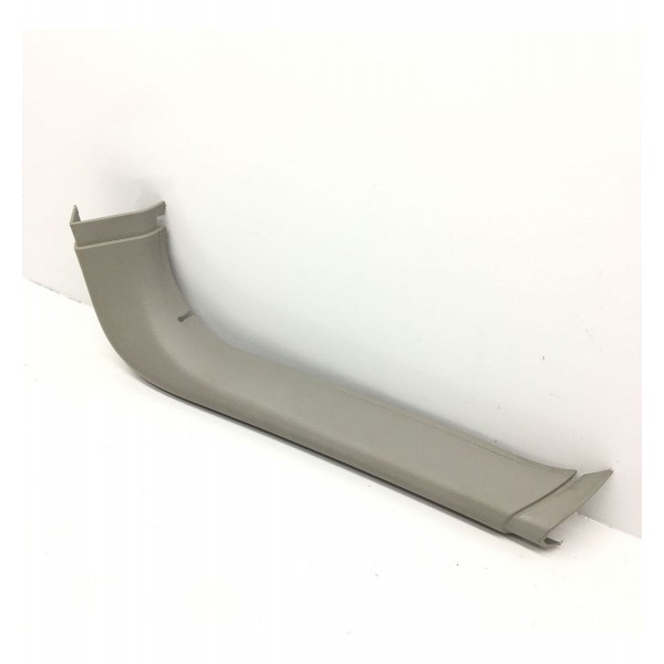 Acabamento Tampa Traseira Lado Direito Gm Captiva 96662597