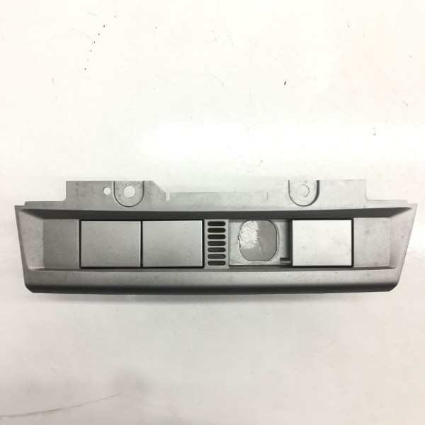 Moldura Desembaraçador Traseiro Ford Focus 4m5113d734 Orig