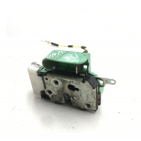 Fechadura Dianteira Esquerda Fiat Idea Fiorino Uno 2012 À 17