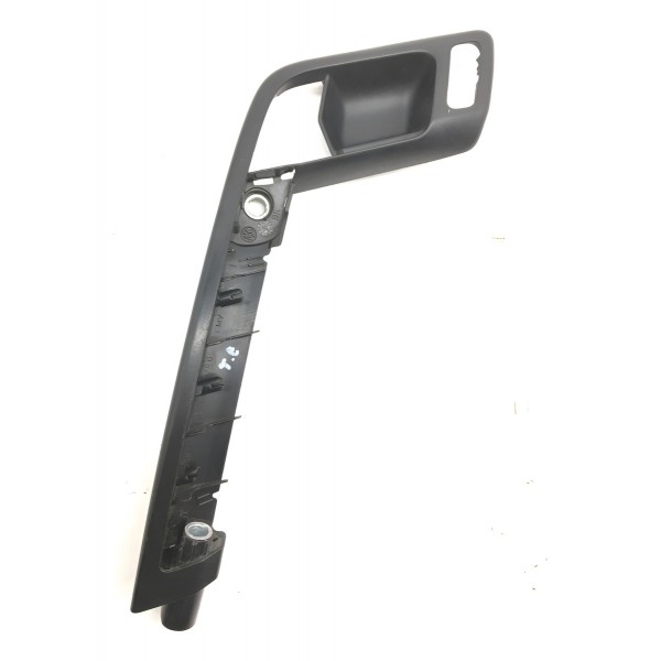 Puxador Porta Tras Esq S/ Capa Polo 2003/2010 Cód 6q4867179g Traseira