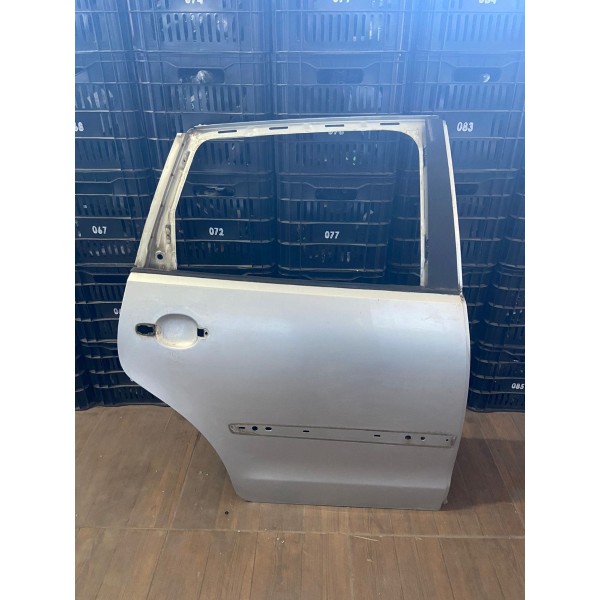 Porta Traseira Direita Vw Polo Hatch 2003 À 2012 Original Direito Prateado