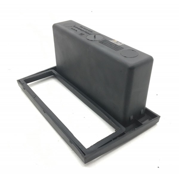 Moldura Rádio Central Gm Corsa 2004/2006 93264619