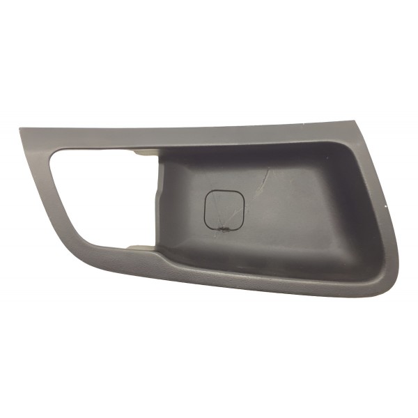 Moldura Maçaneta Interna Tras Dir Hyundai I30 2009 A 2012  Traseira