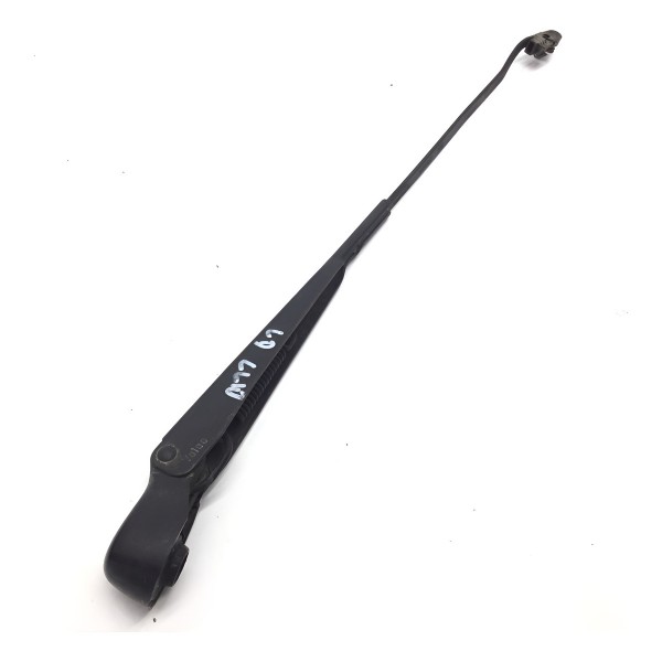 Braço Limpador Parabrisa L/d Renault Clio 8200384604 Direito