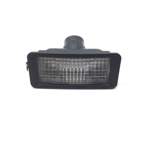 Luz Placa Volkswagen Up 2014 A 2021 1sb943021 Original Preto