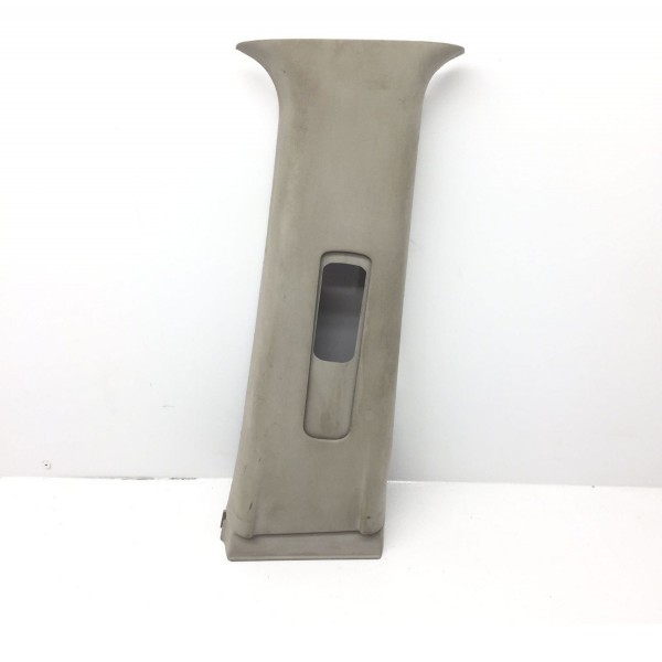 Moldura Acabamento Coluna Cinto L Direito Nissan Versa 2019