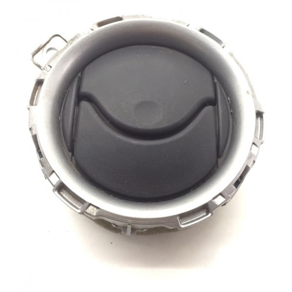 Difusor Ar Esquerdo Nissan Versa 2015 Cód. 687609lh1