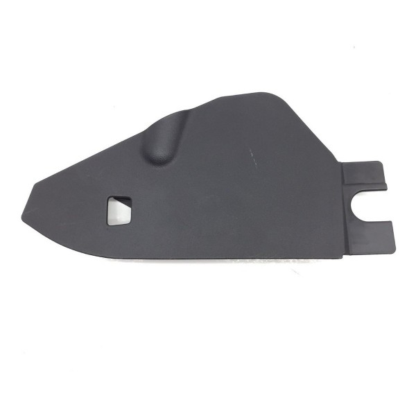 Acabamento Lateral Esquerdo Console Hyundai I30 847912l000 Preto