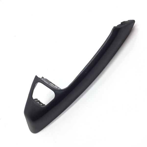 Moldura Puxador S/botão Vidro Direito Golf Gl 1995 1h0867198