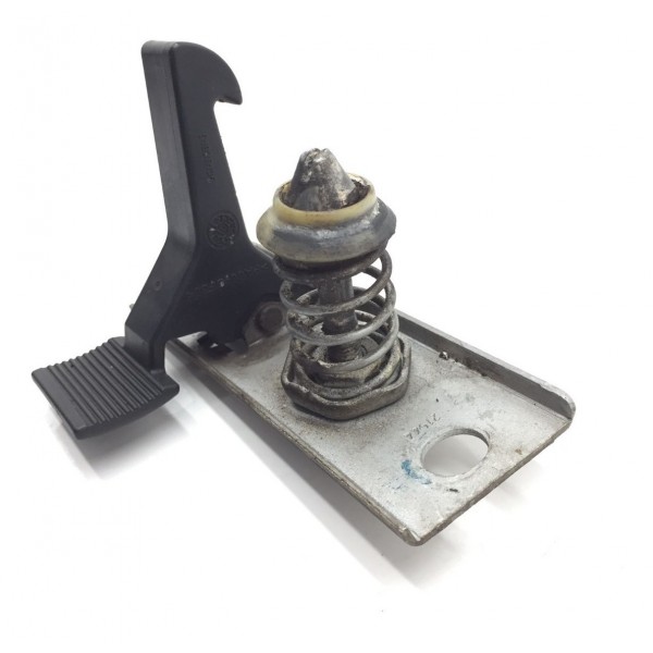 Trava Superior Capô Uno 10/14 Fiat Fiorino Após 13/...