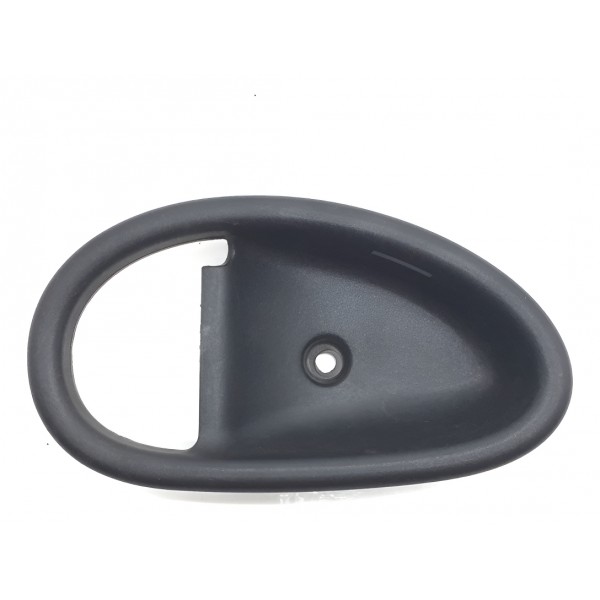 Acabamento Maçaneta Interna Direita Palio Fire 2004 2005 Dianteira