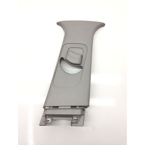 Acabamento Coluna Central Cinto Segurança Direito Hb20