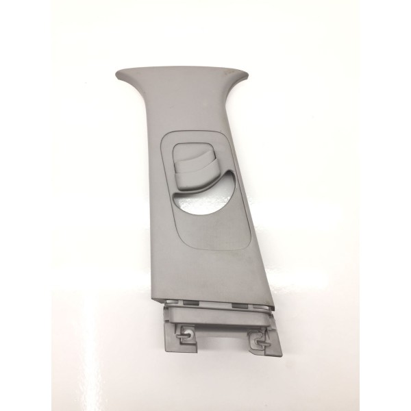 Acabamento Coluna Central Cinto Segurança Esquerdo Hb20