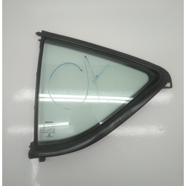 Vidro Fixo Porta Traseira Esq. Nissan Versa 2013 2014 2015