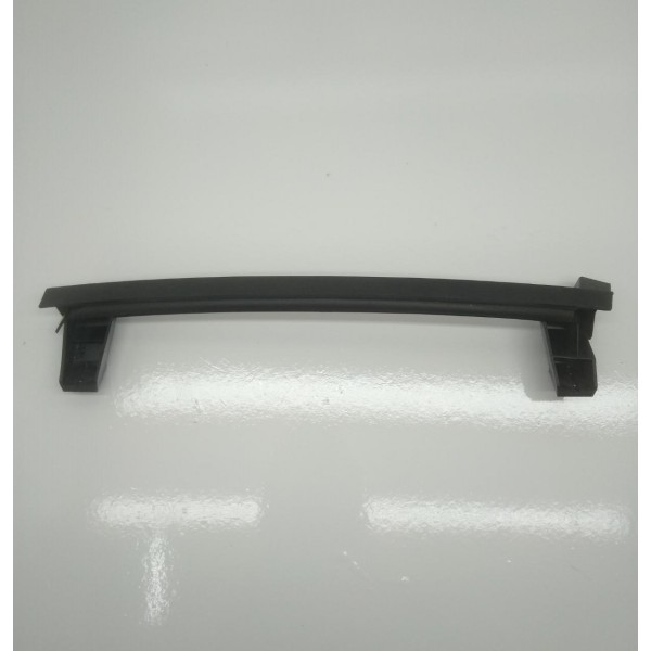 Guia Vidro Porta Dianteira Esquerda Gm Cobalt 12/18 94732154