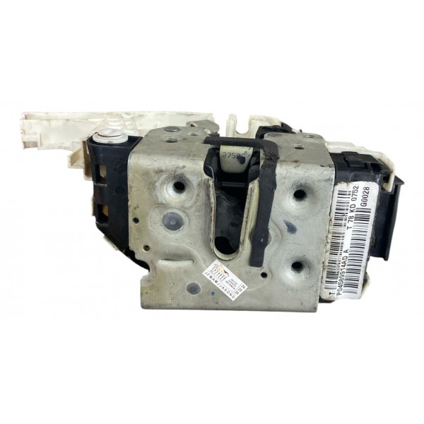 Fechadura Da Porta Dianteira Direita Fiat Freemont 2012 Orig