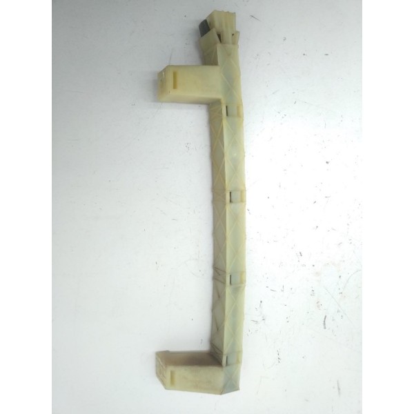 Guia Vidro Da Porta Dianteira Direita Ford Ka 20 E3b5a223a06