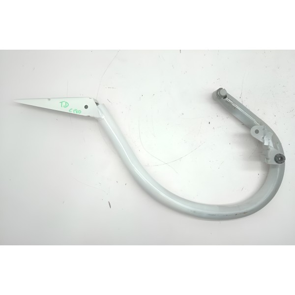 Dobradiça Porta Malas Lado Direito Mercedes C180 2012