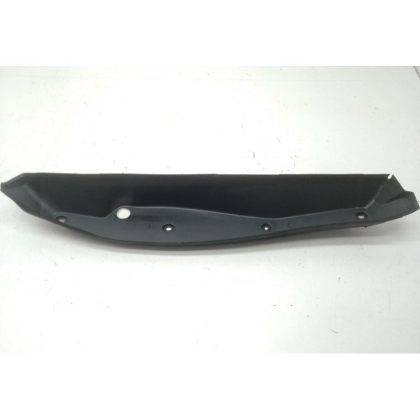 Acabamento Interno Dos Paralamas C180, C200 2012 A 2014