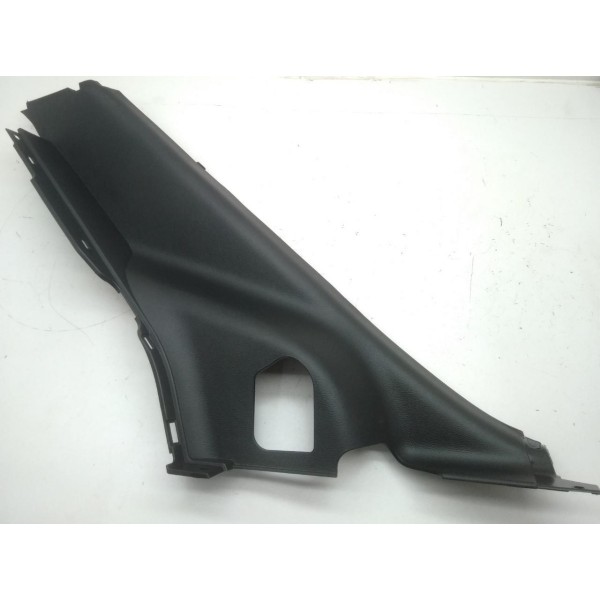 Acabamento Coluna Traseira Esquerda Cerato 2014 2015 2016