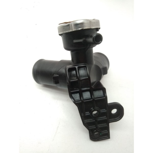 Junção Mangueira Do Radiador Kia Cerato 2016 Original