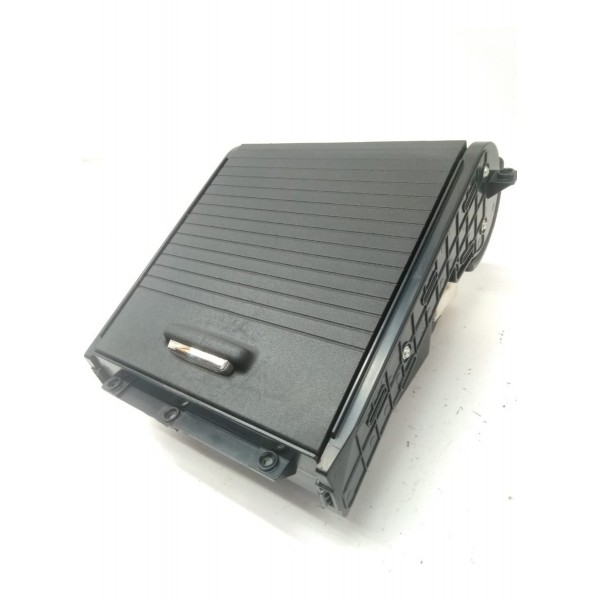 Porta Treco Tampa Esteira Usb Aux Tomada 12w Kia Cerato 2016