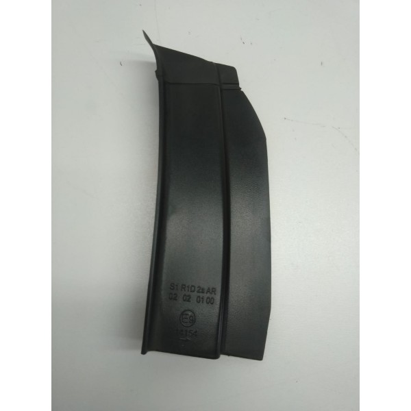 Moldura Lanterna Tras. Lado Direito Spacefox 2018 Original