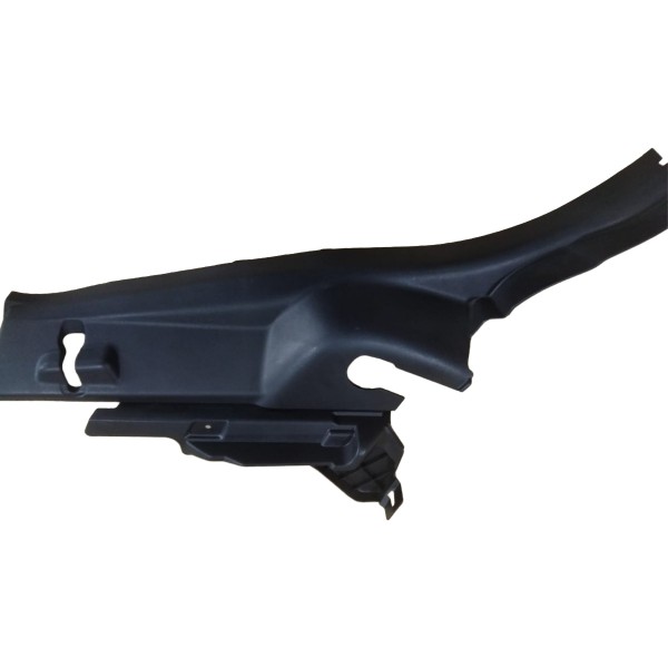 Moldura Traseira Lado Esquerdo Inferior Yaris 2019/2020