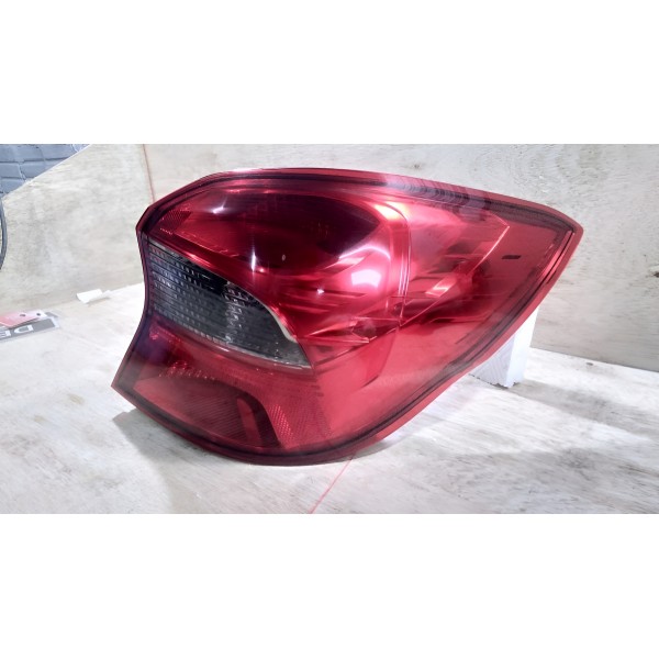 Lanterna Traseira L.d Ford Ka 2015 A 2020 Fume Direito